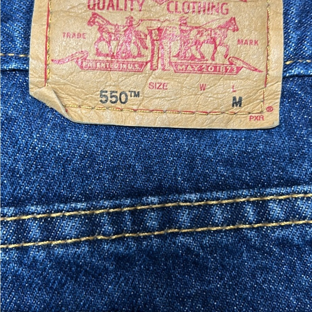 Vintage Levi’s 550 Jeans 14M